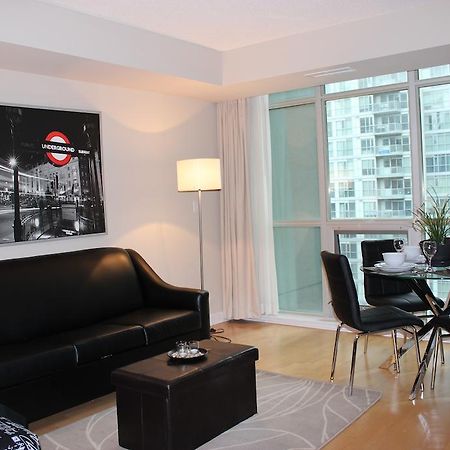 Atlas Suites Wellington - Furnished Apartments Toronto Exterior photo