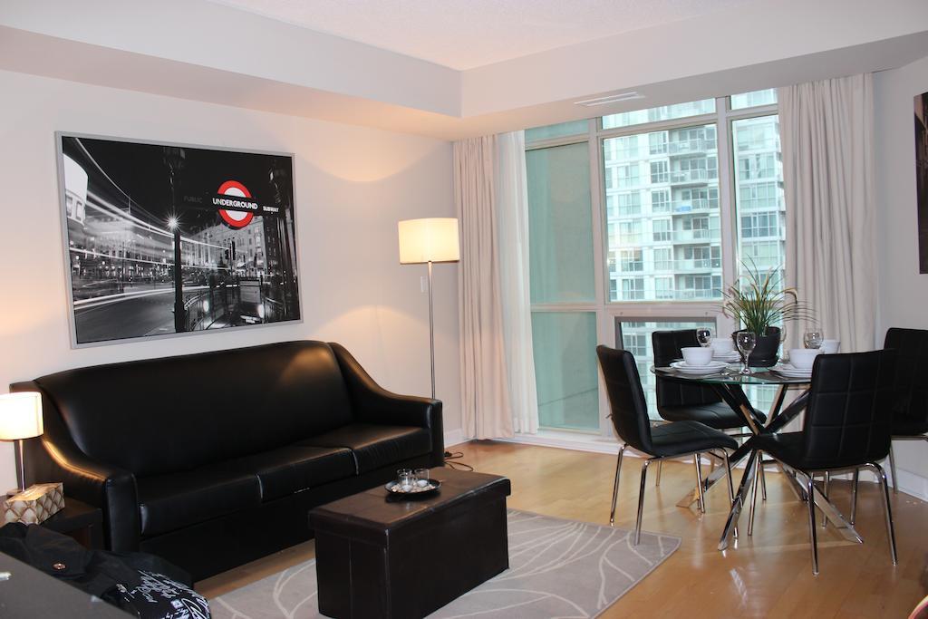 Atlas Suites Wellington - Furnished Apartments Toronto Exterior photo